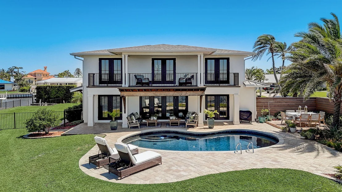 Photo of 451 River View Lane
