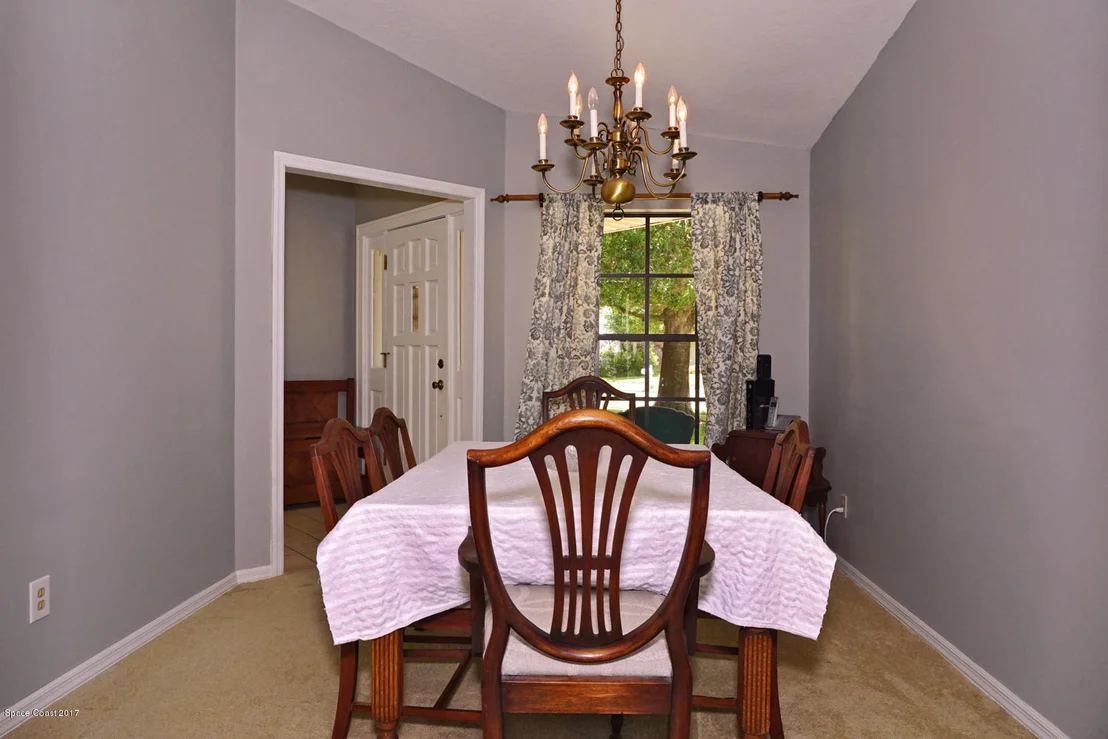 Photo of 3565 Finch Drive