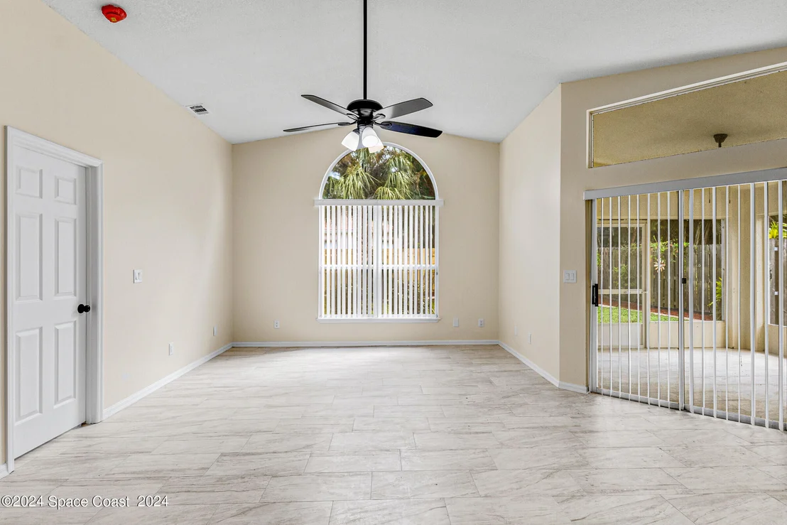 Photo of 7095 Bracken Lane