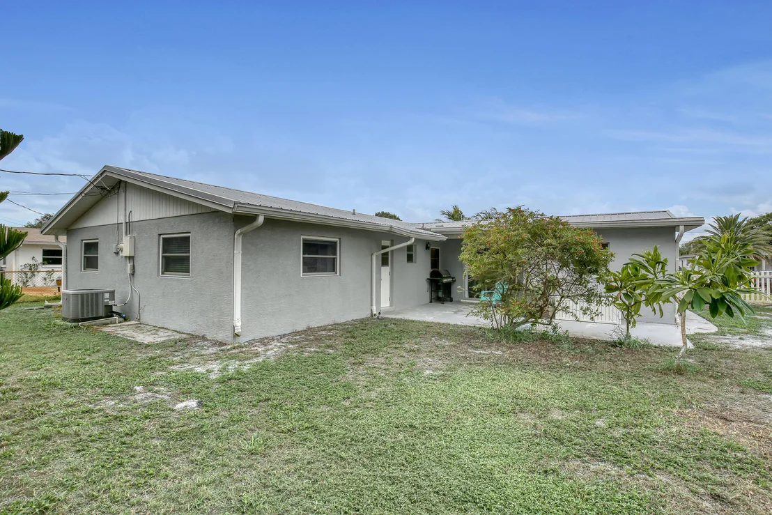 Photo of 2196 Colony Drive