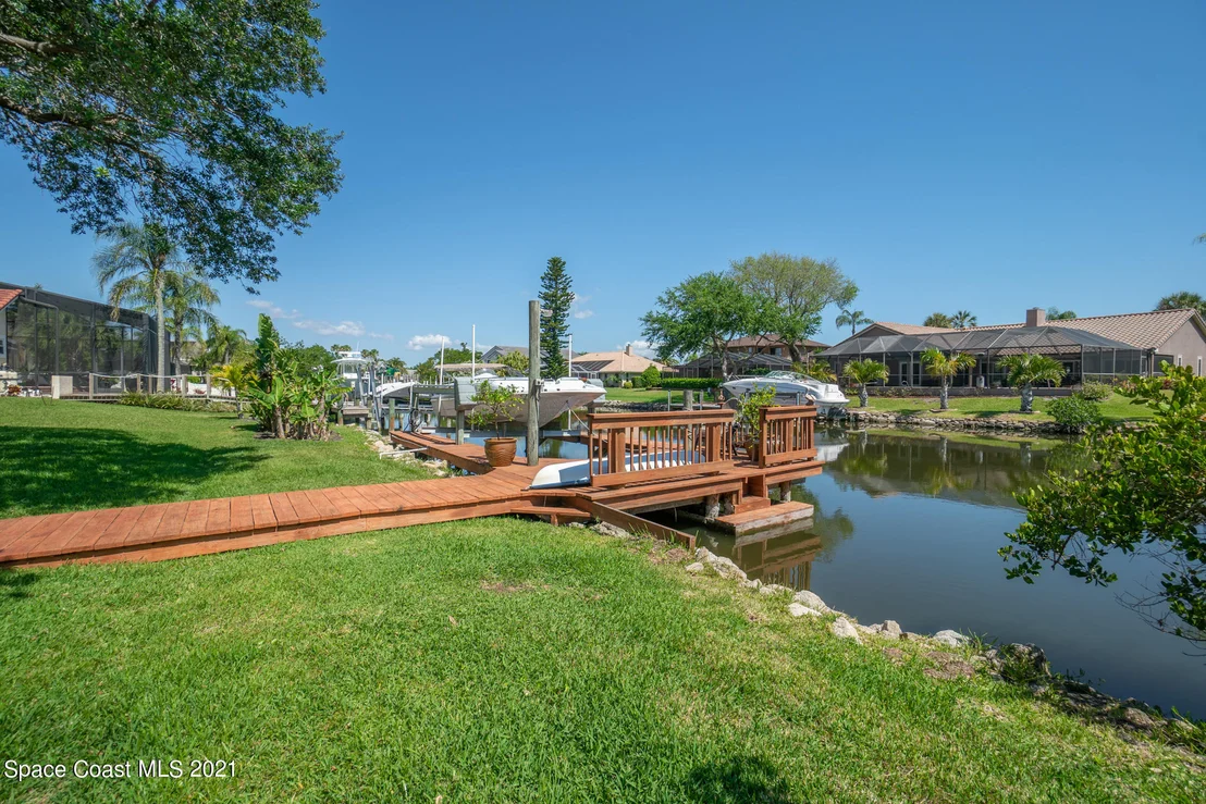 Photo of 539 Lanternback Island Drive