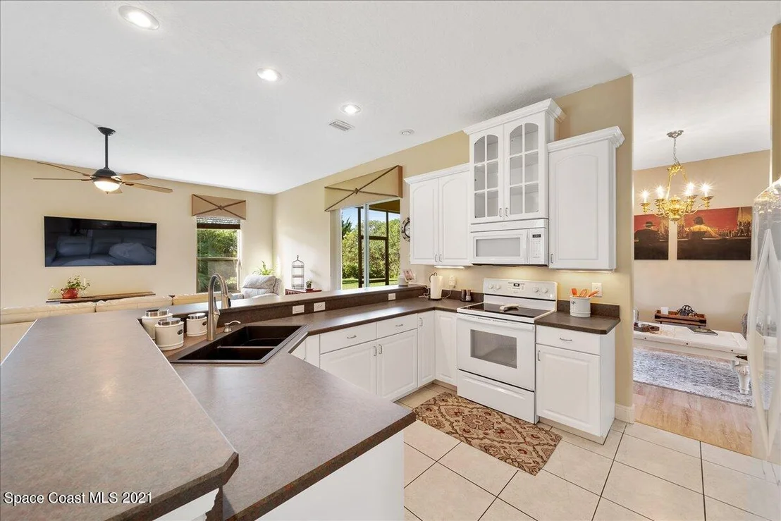 Photo of 1150 Spring Oak Drive
