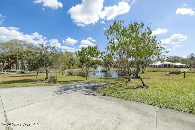 Photo of 3375 Hield Road