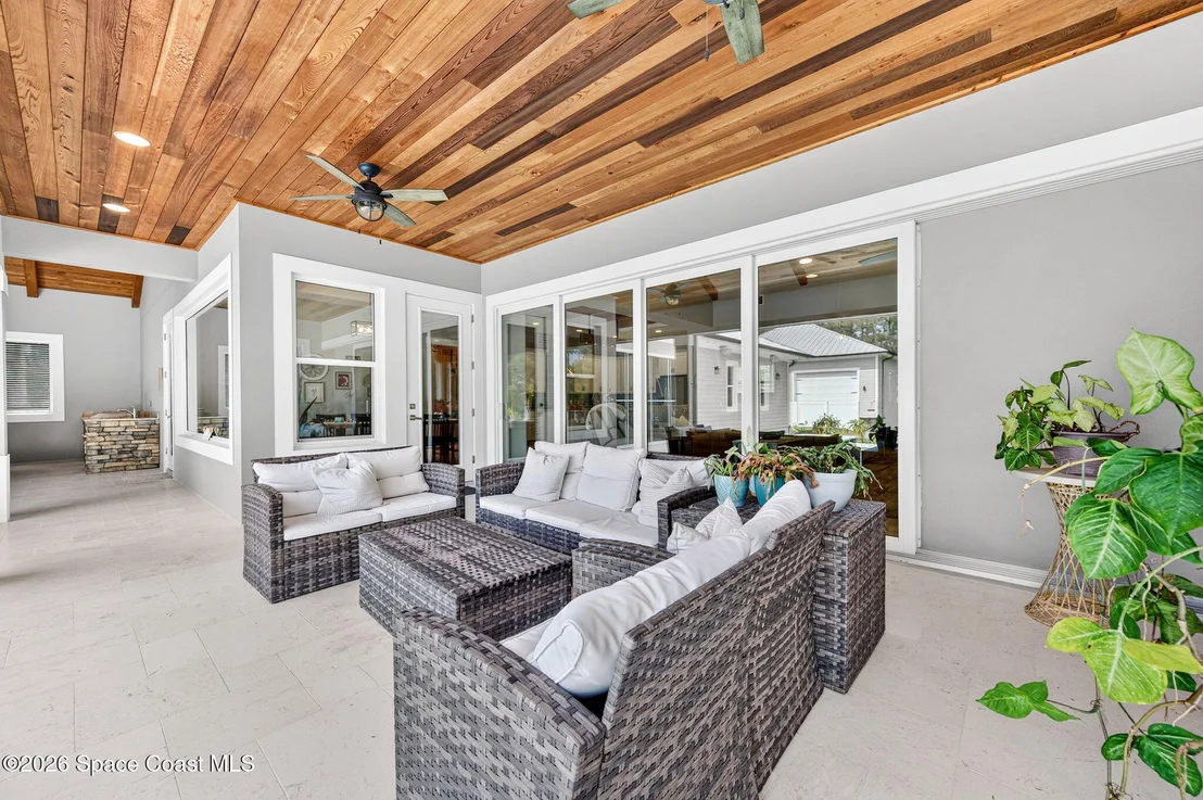 Photo of 3865 Reynolds Road