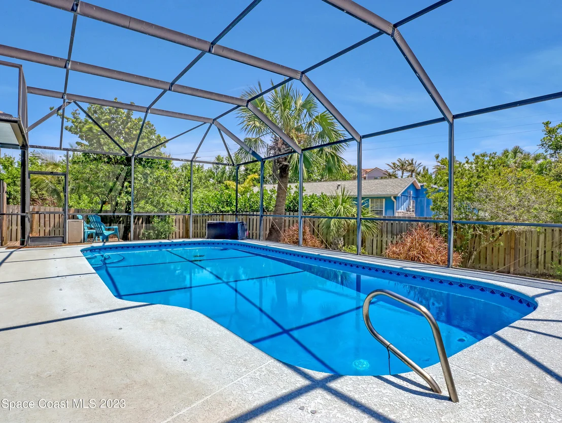 Photo of 5145 Palm Drive
