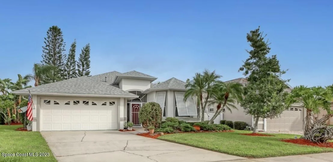 Photo of 904 Suntree Woods Drive