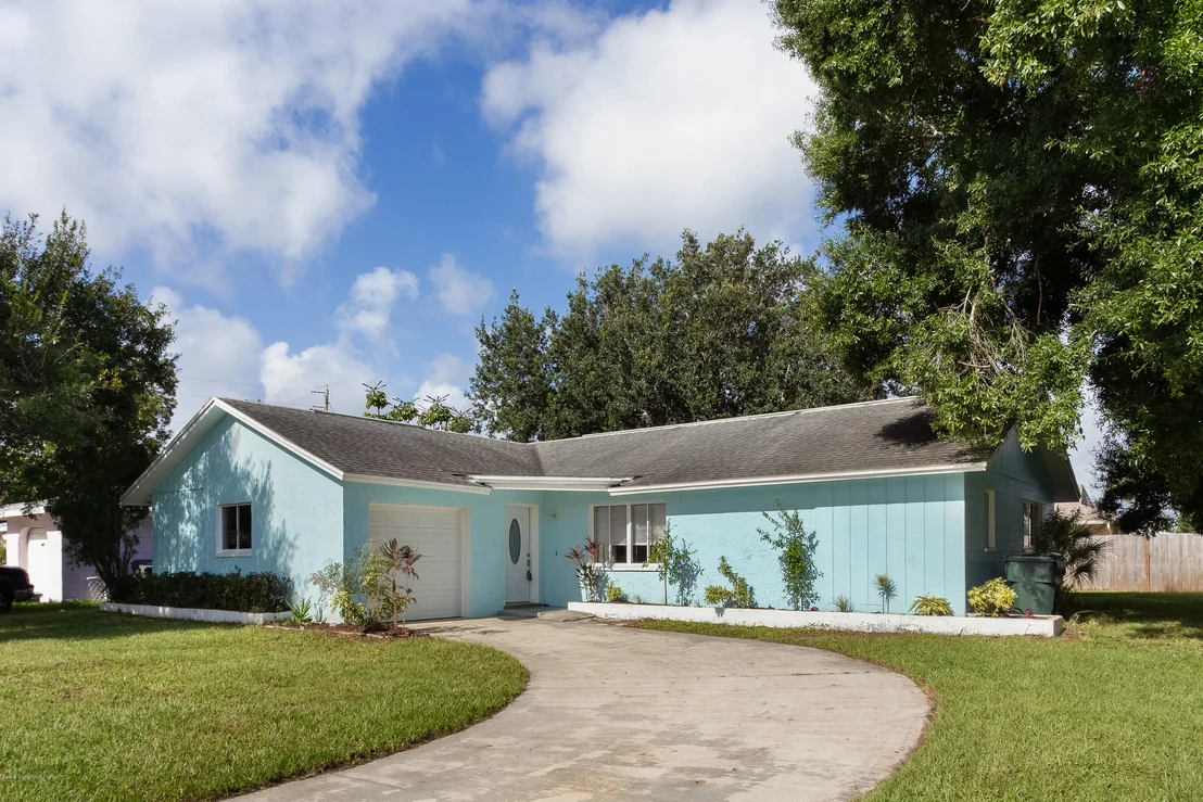 Photo of 1020 Pompano Drive