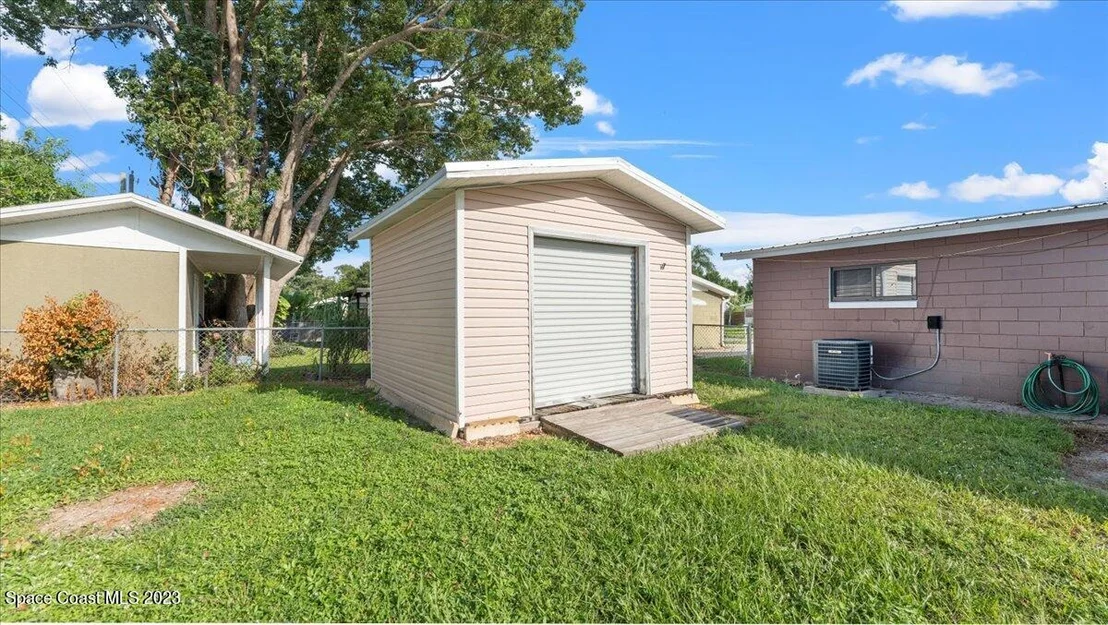 Photo of 940 Cristobal Drive