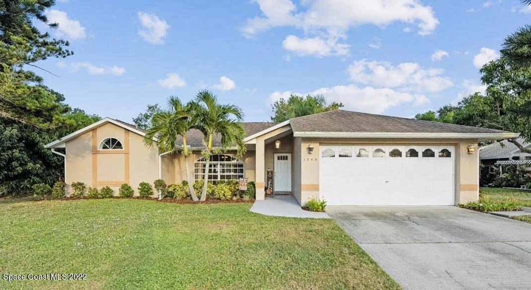 Photo of 1240 Weeping Willow Lane