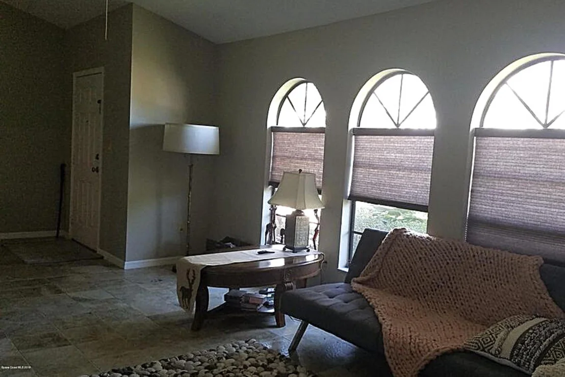 Photo of 957 Somerset Lane