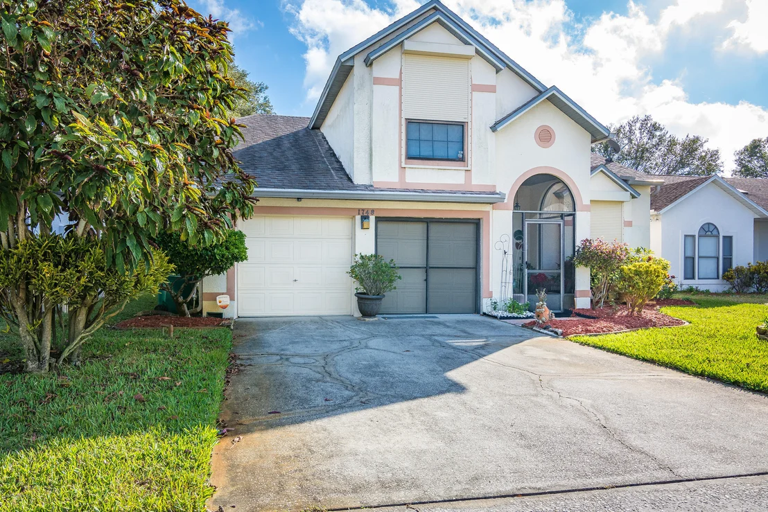 Photo of 1748 Clover Circle