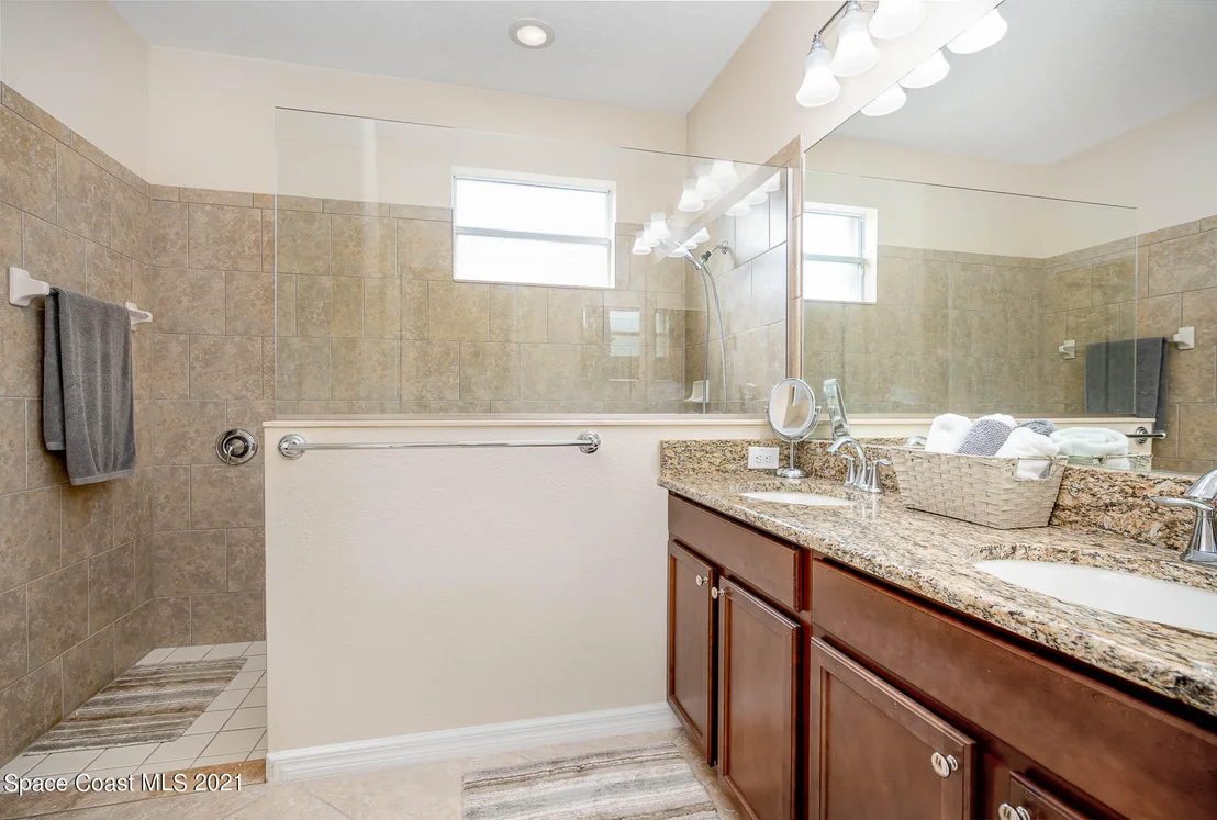 Photo of 6391 Ingalls Street