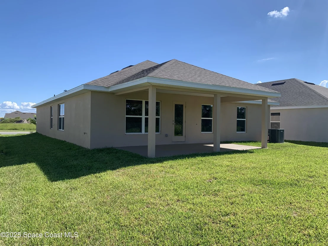 Photo of 1105 Kylar Drive NW