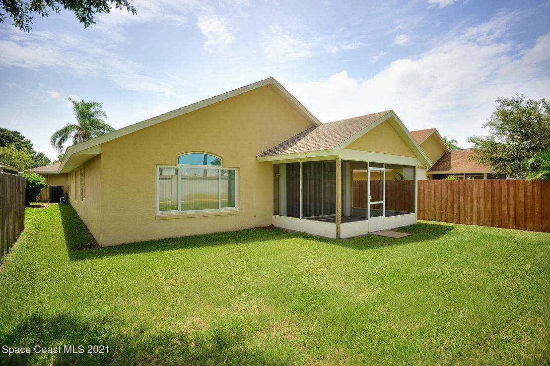 Photo of 3944 Saint Armens Circle