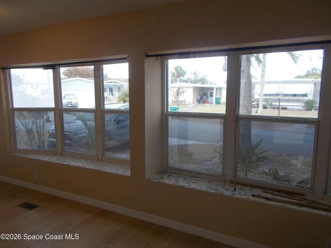 Photo of 932 Cashew Circle W