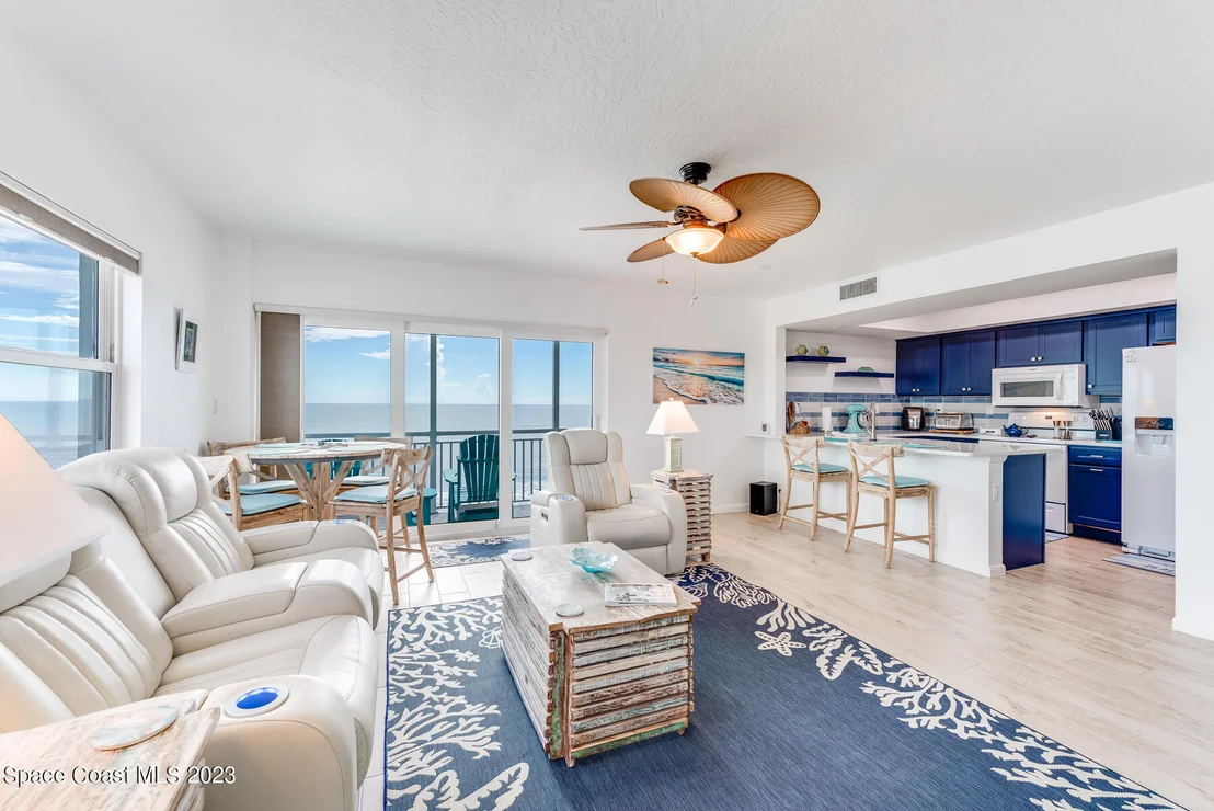 Photo of Unit 607 at 205 Highway A1a