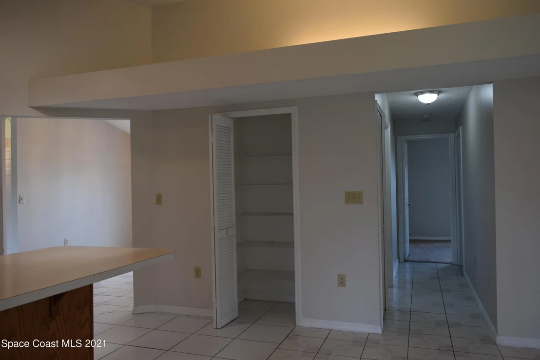 Photo of 816 Seven Gables Circle SE