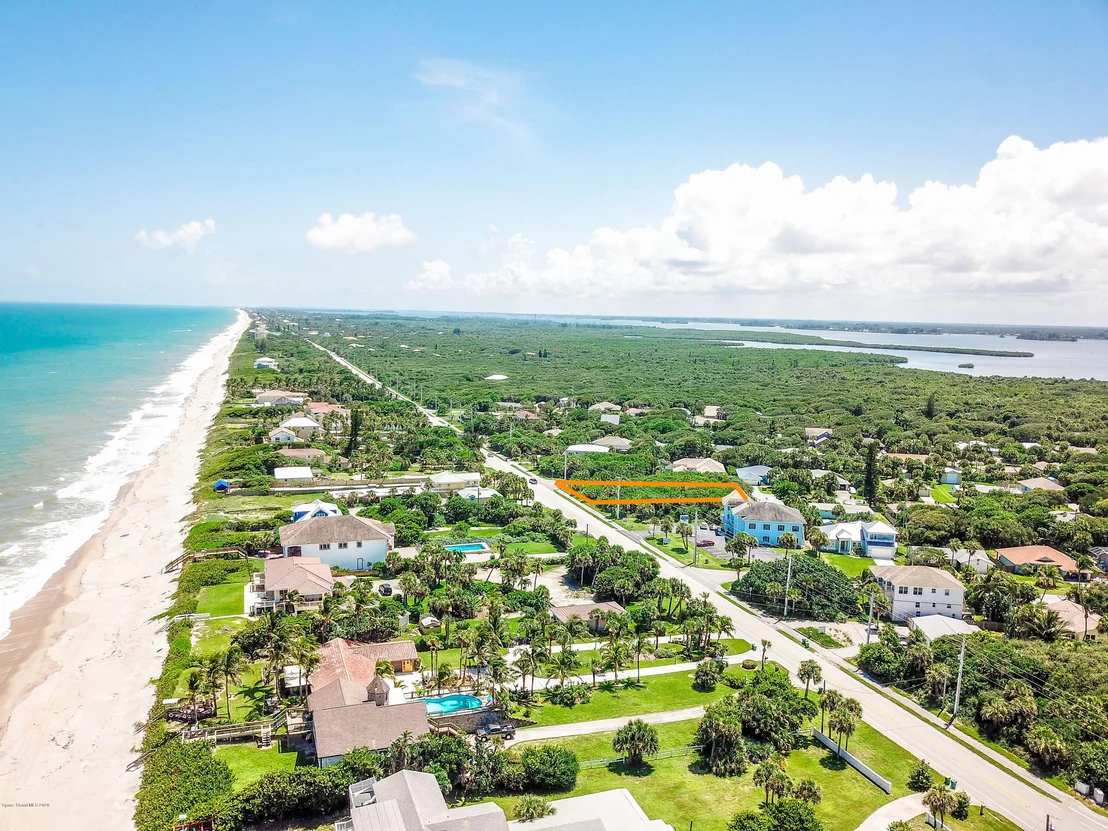 Photo of 5940 Highway A1a