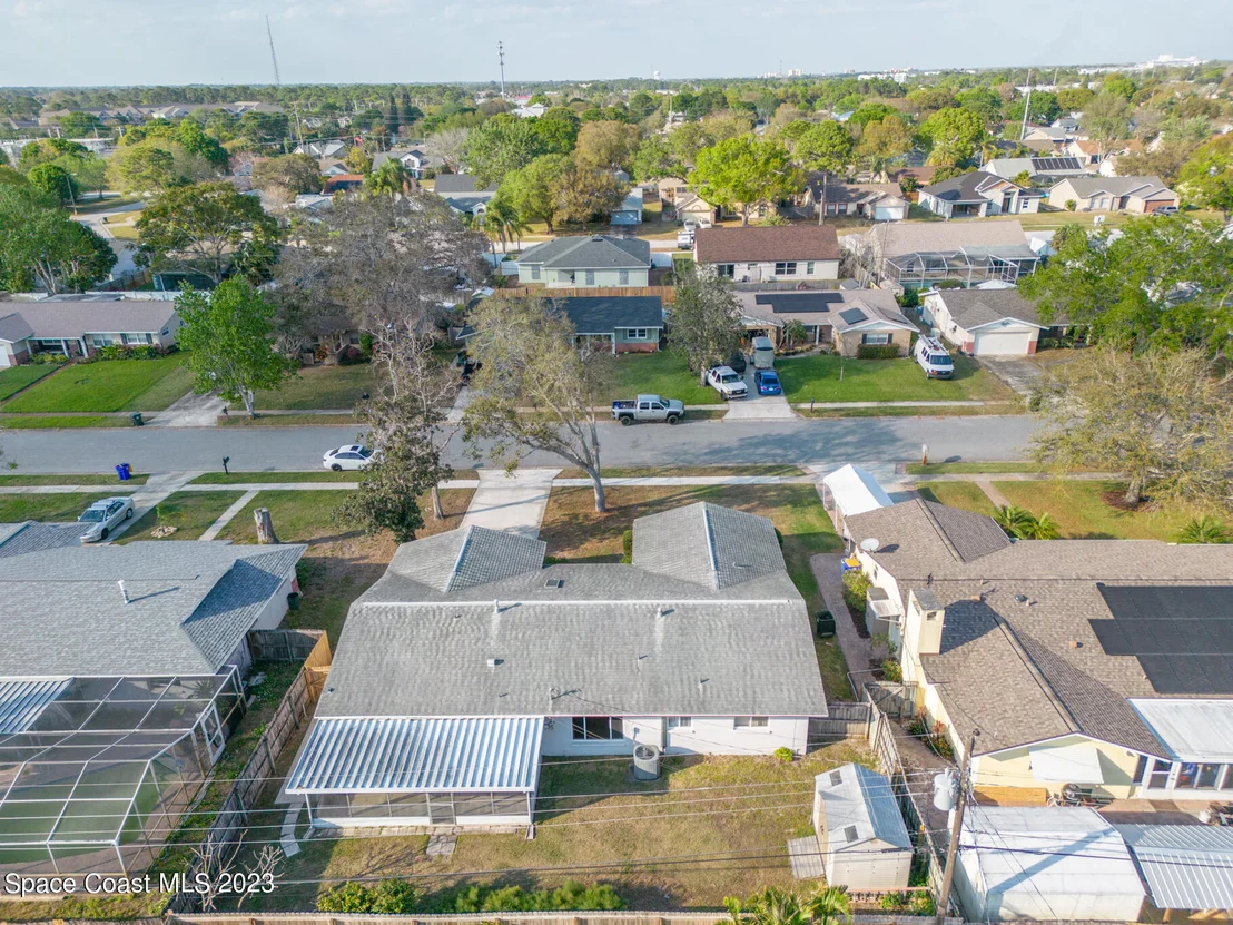 Photo of 909 Kings Post Road