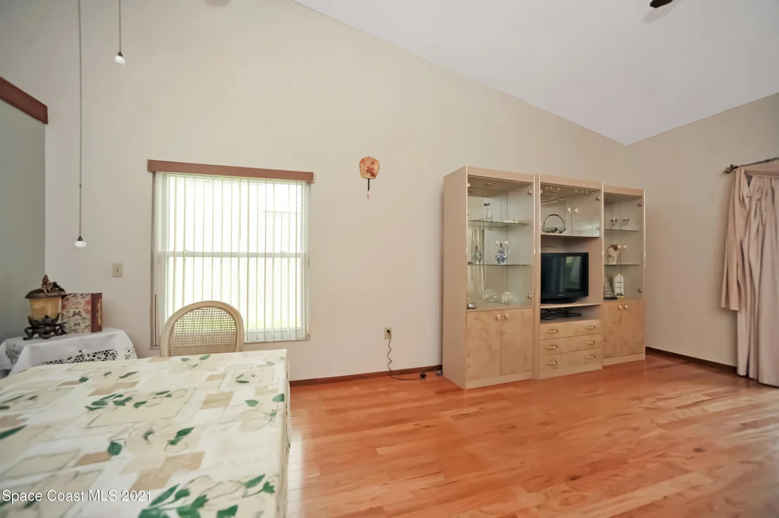 Photo of 1691 Clover Circle