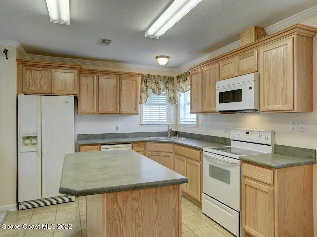 Photo of 9840 61st Terrace