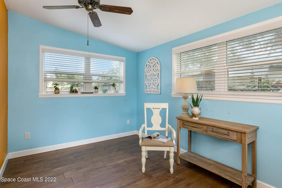 Photo of 831 Glenmore Circle