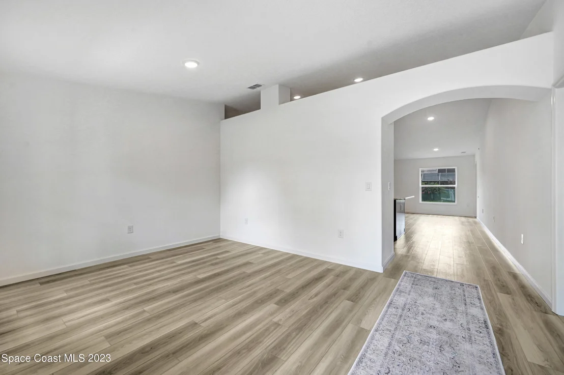 Photo of 1018 Savery Road