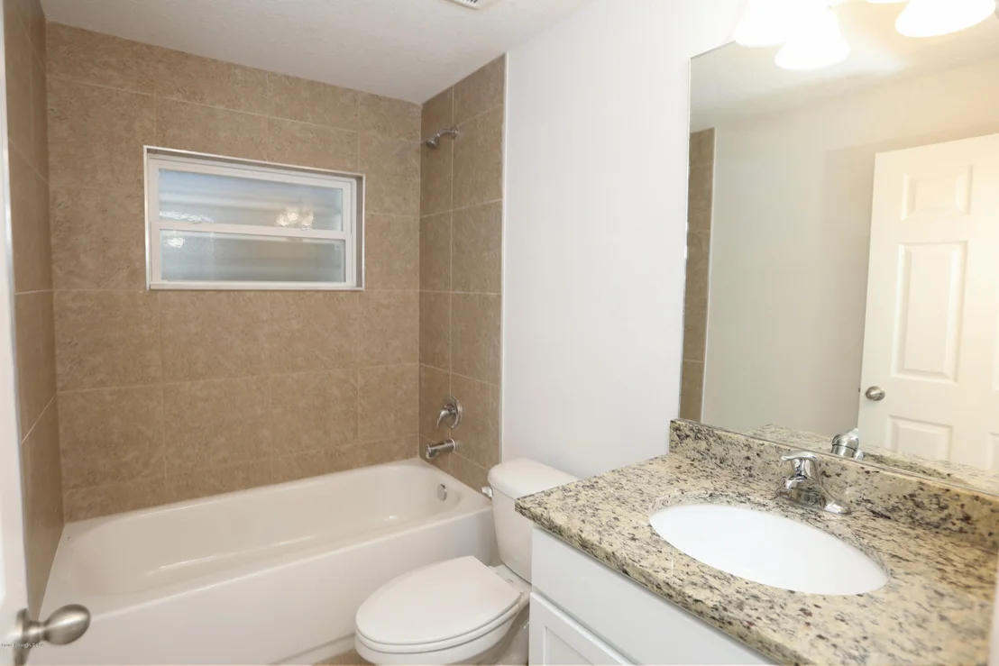 Photo of 1649 Talbott Street SE