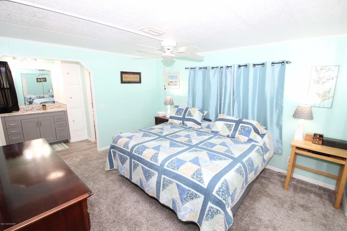 Photo of 526 Jennifer Circle