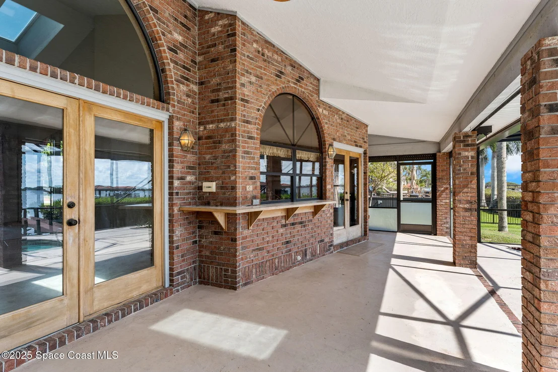 Photo of 418 Lanternback Island Drive