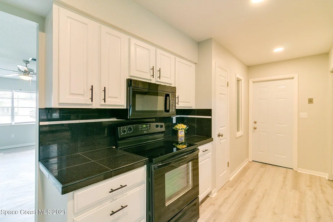Photo of 603 Dundee Circle