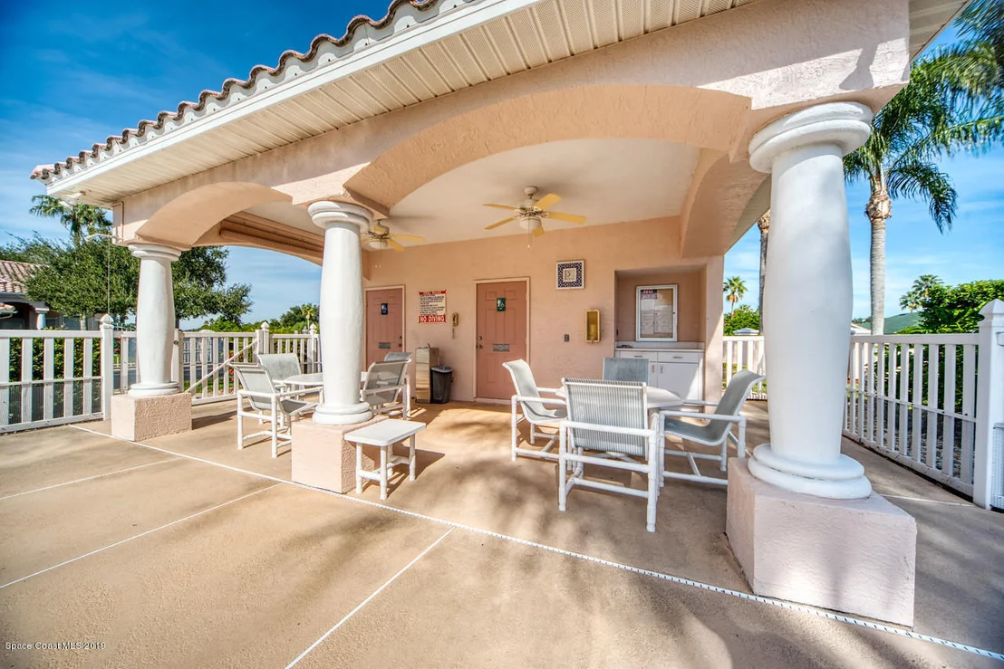 Photo of 527 Willis Way