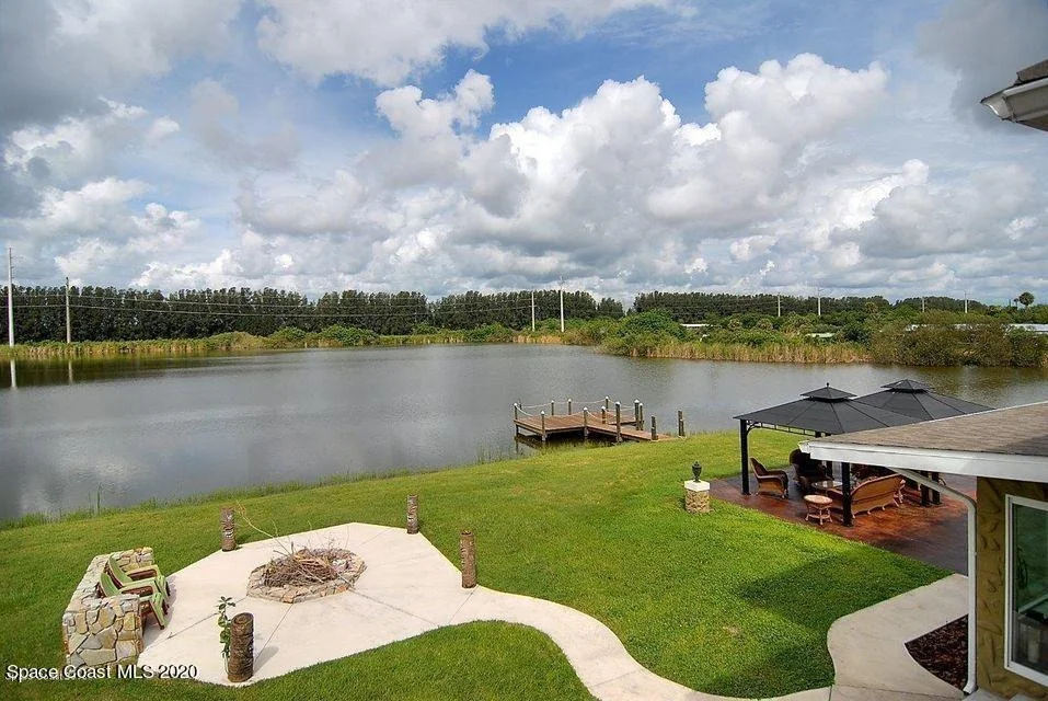 Photo of 1445 Martin Road