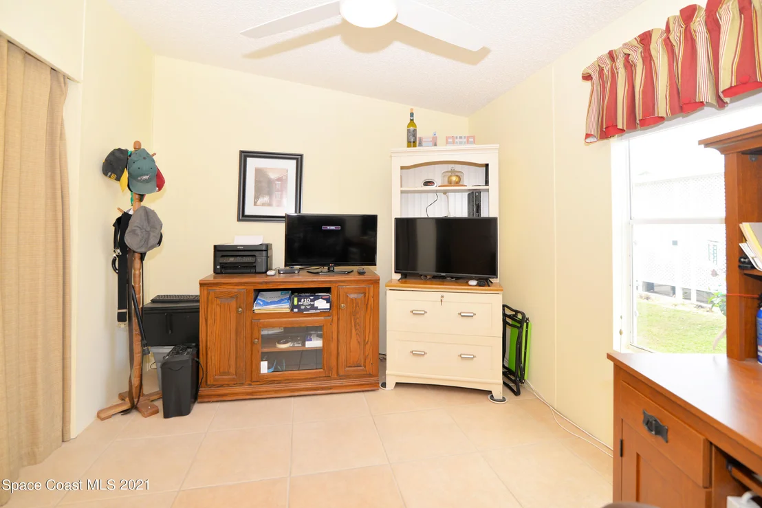 Photo of 7629 Chasta Road
