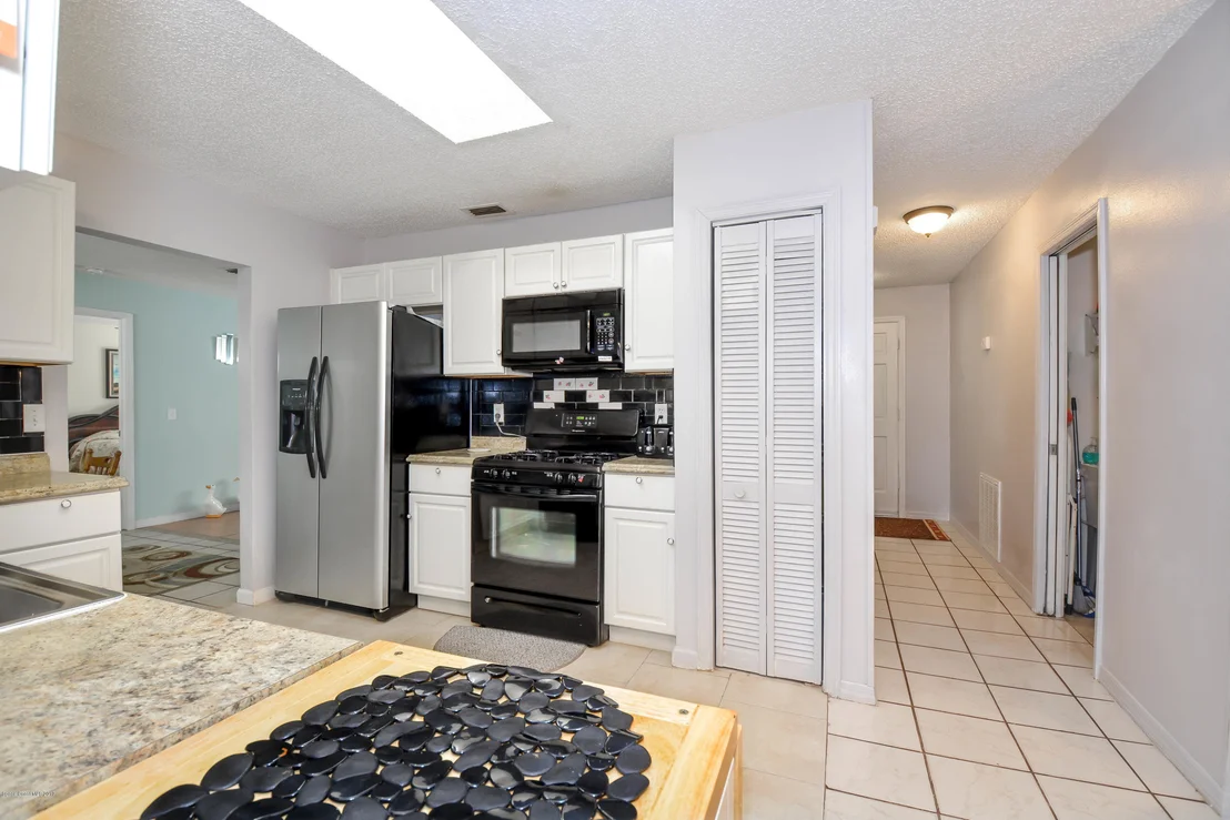 Photo of 7820 Sheridan Road
