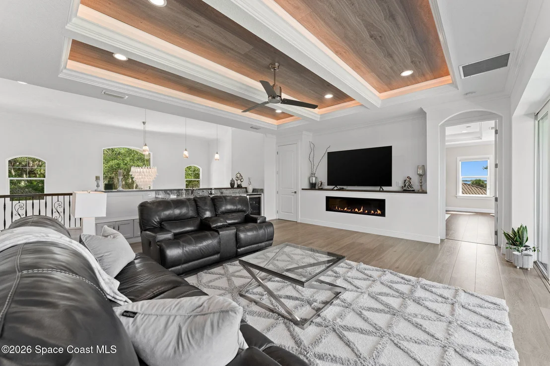 Photo of 3441 N Sylvan Lane