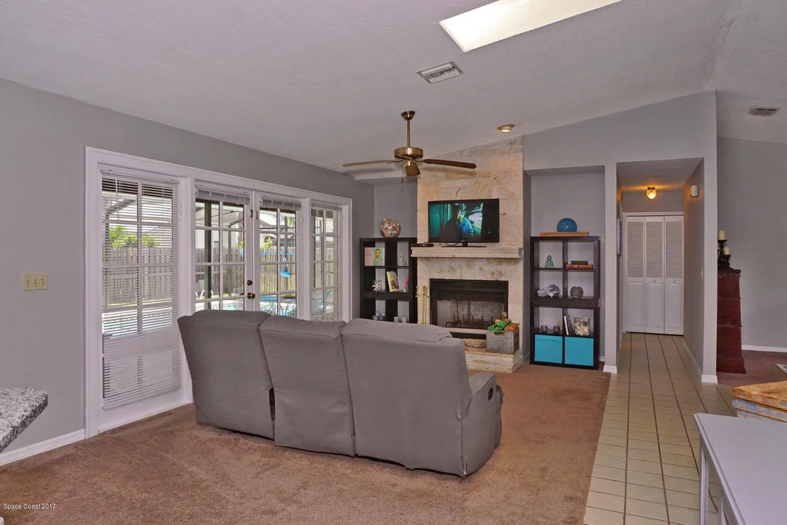 Photo of 3565 Finch Drive