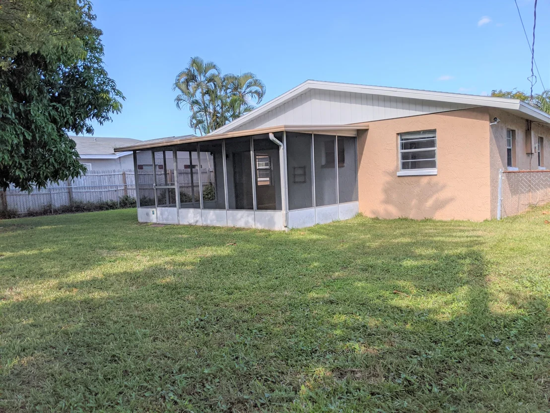 Photo of 409 Count Street