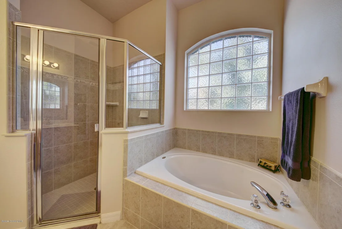 Photo of 4668 Alamanda Drive