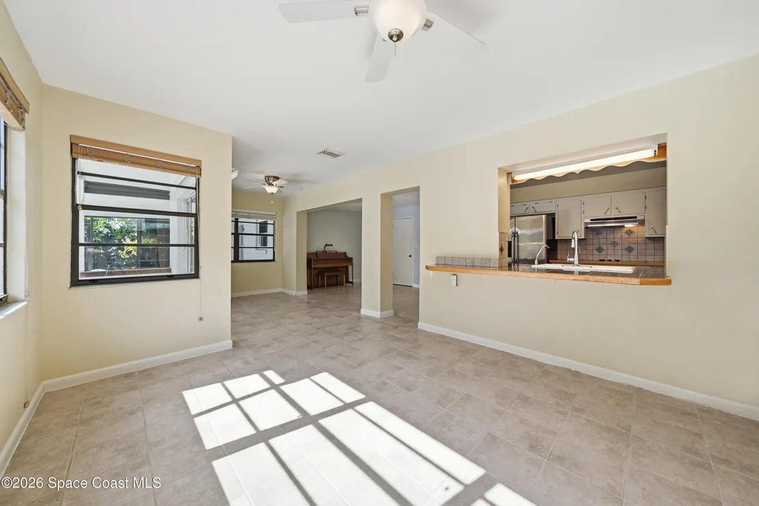 Photo of 2403 Parsons Avenue
