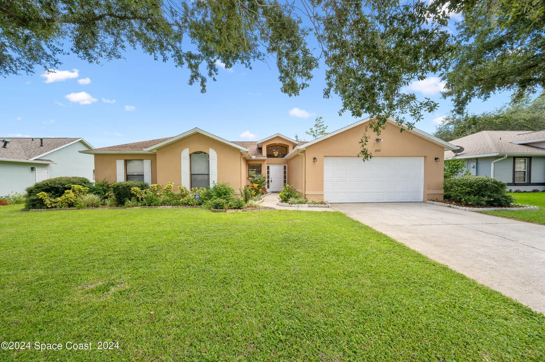 Photo of 3945 Tangle Drive