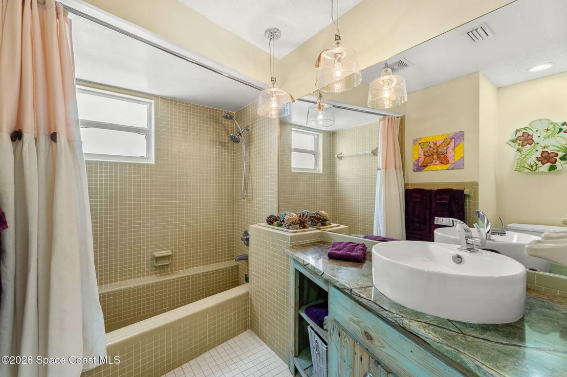 Photo of 310 Kent Drive