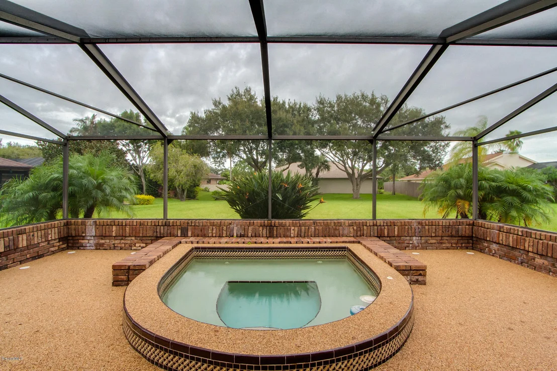 Photo of 1230 Silver Lake Drive