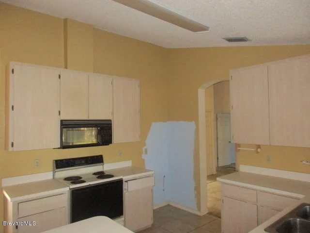 Photo of 1004 Jacaranda Circle