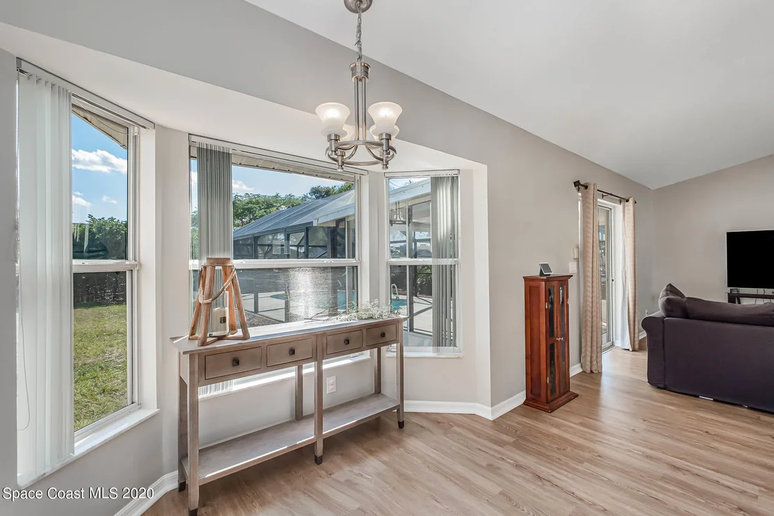 Photo of 4549 Seattle Street