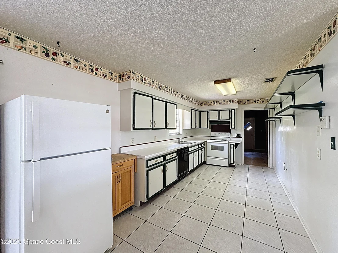 Photo of 4865 Bridge Road
