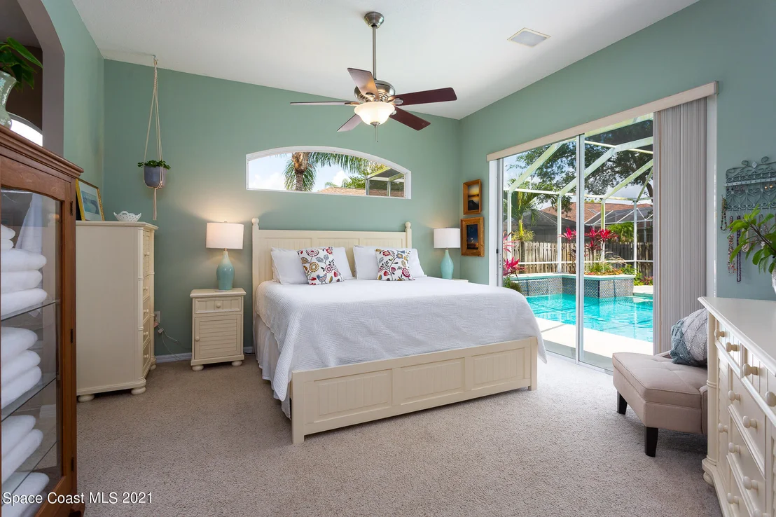 Photo of 1868 Thesy Drive