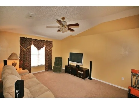 Photo of 6460 Ainsworth