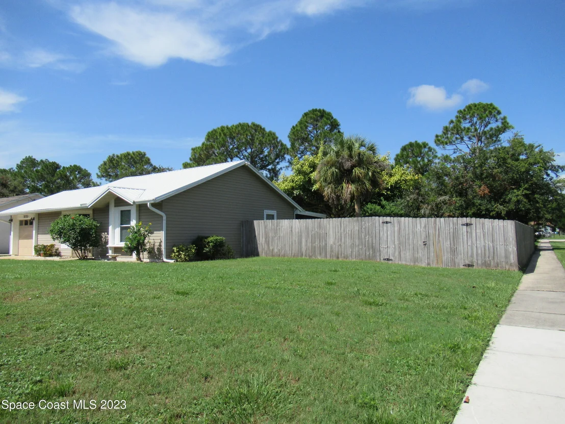 Photo of 7070 Marvin Avenue