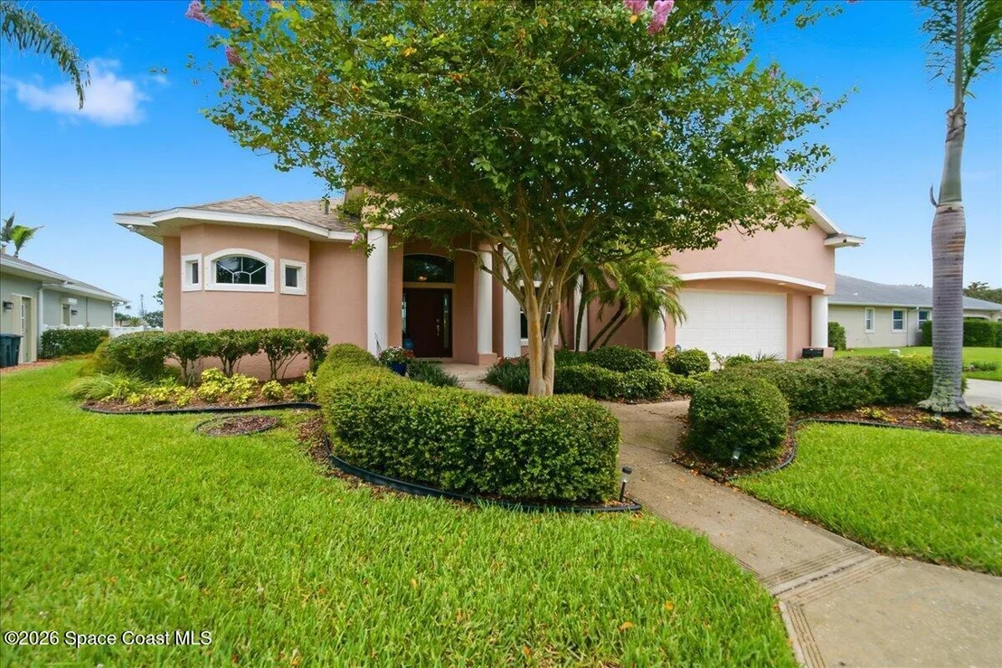 Photo of 1000 Starling Way